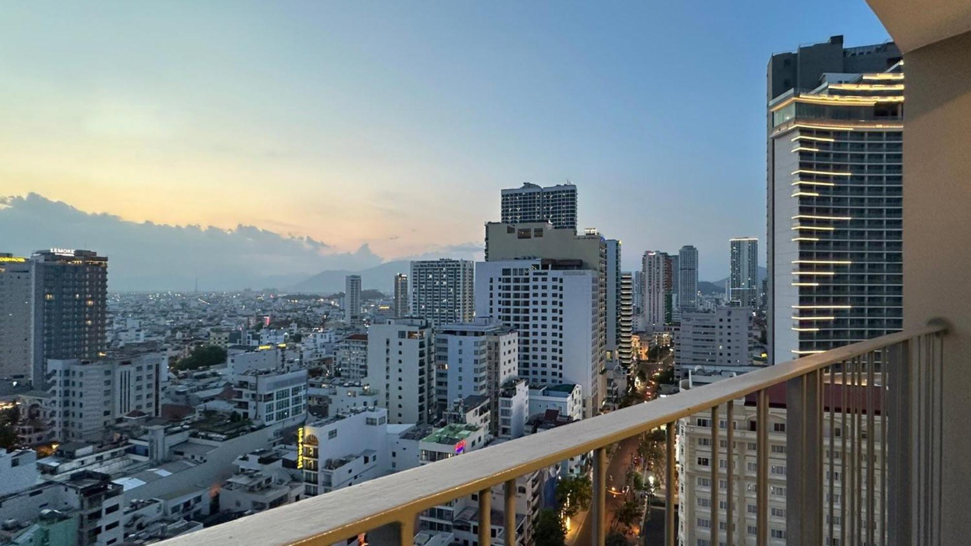 L'Apartment And Signature Nha Trang Tours - Muong Thanh Luxury Khanh Hoa Room photo